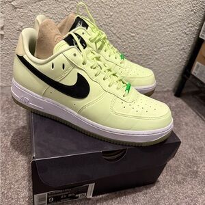Nike Air Force 1 Low Lime Green Black